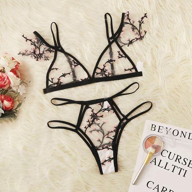 CDJLFH Sexy Lace Bralette 3/4 Cup Bra Set Underwear For Women Wire Free Thin Lingerie Set Breathable Seamless Intimates Bra Sets